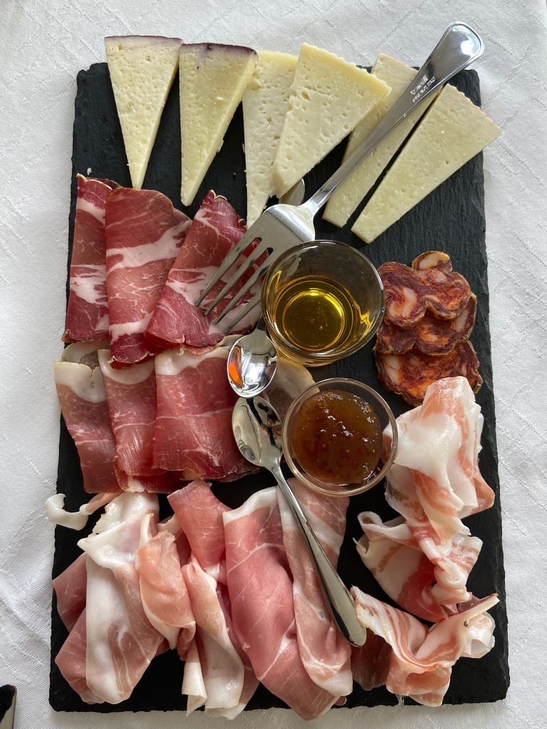 Vecchia Quercia Bio, Tagliere
